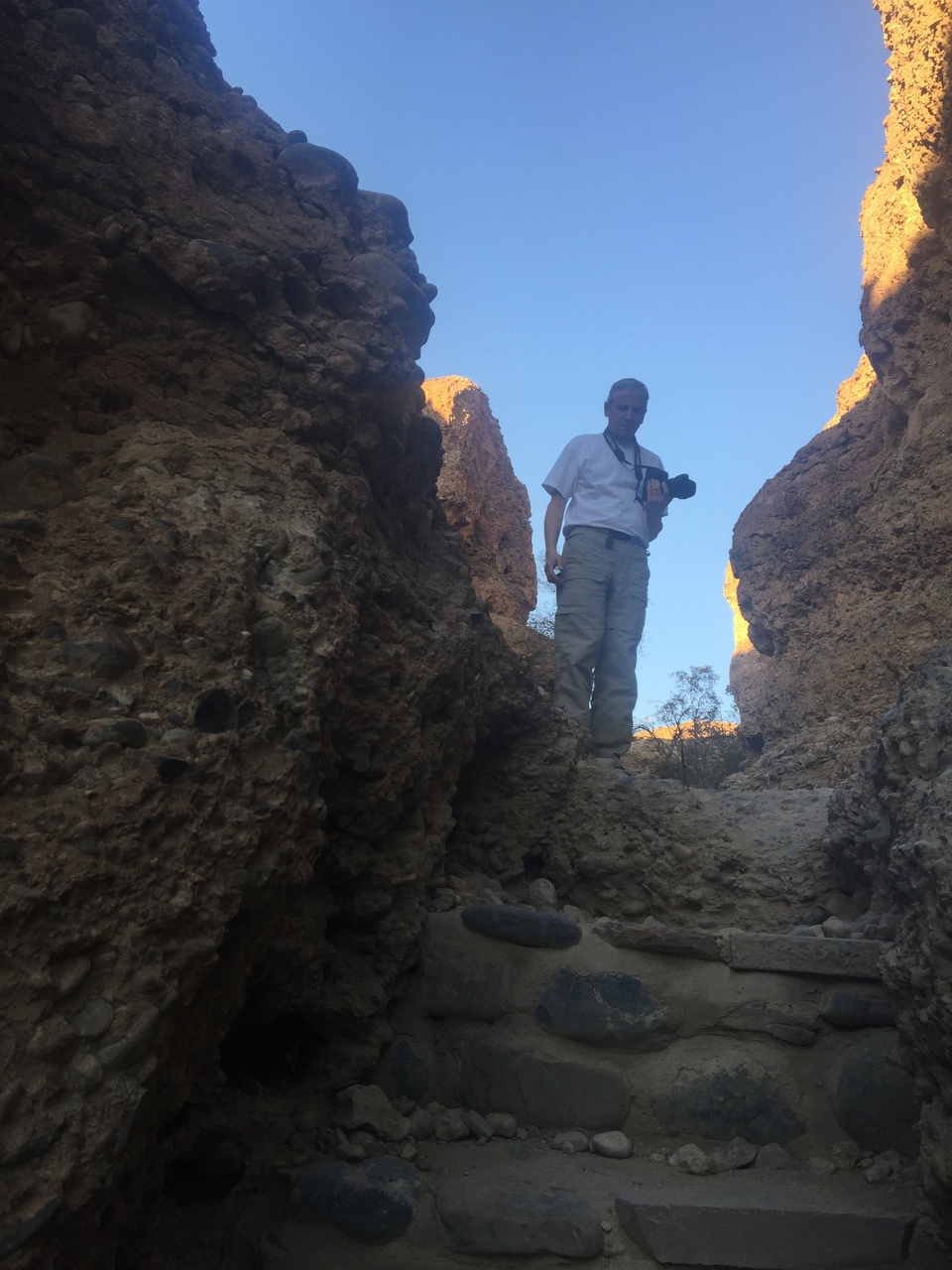 [14176] 2016_06_24_16_40_38_Africa_iPhone_6_Plus_IMG_3613_00238.jpg