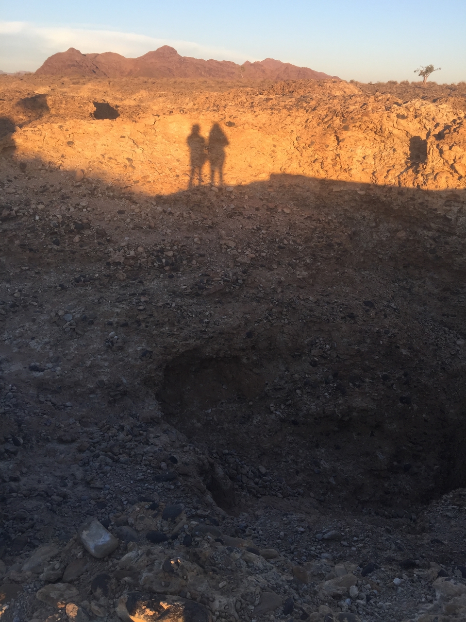 [14246] 2016_06_24_16_57_03_Africa_iPhone_6_Plus_IMG_3628_06831.jpg