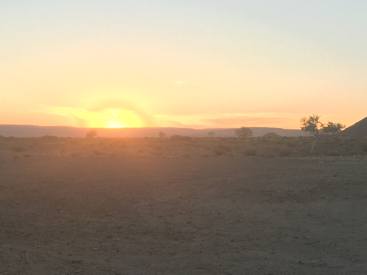 [14289] 2016_06_24_17_13_35_Africa_iPhone_6_Plus_IMG_3635_06836.jpg