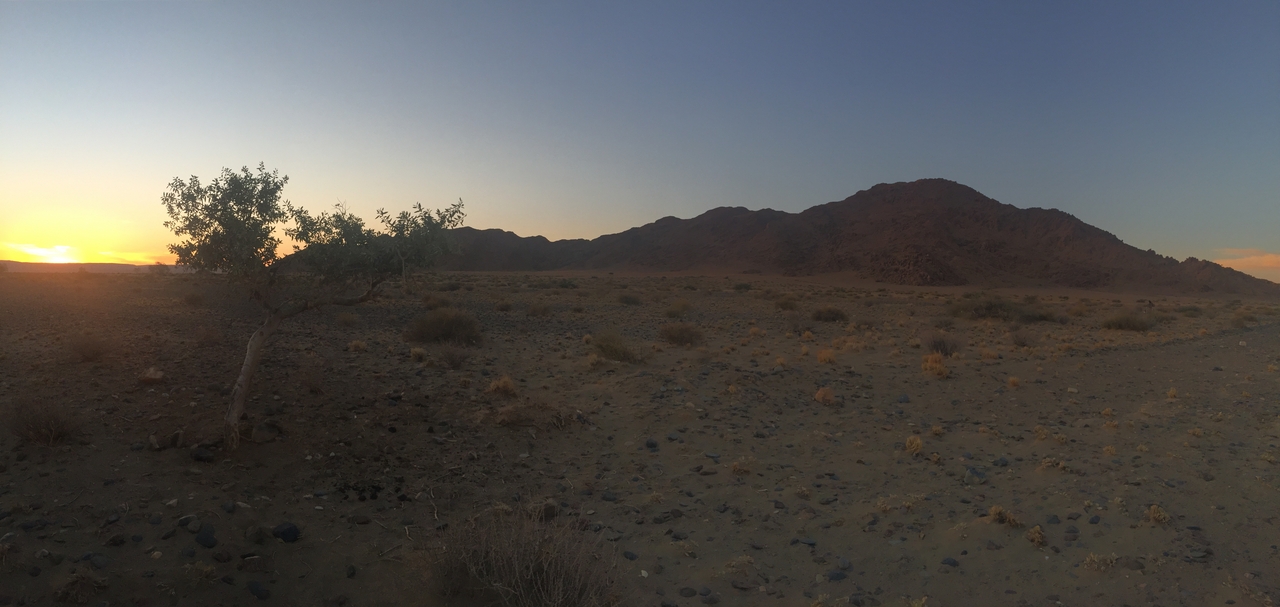 [14293] 2016_06_24_17_15_05_Africa_iPhone_6_Plus_IMG_3637_06838.jpg