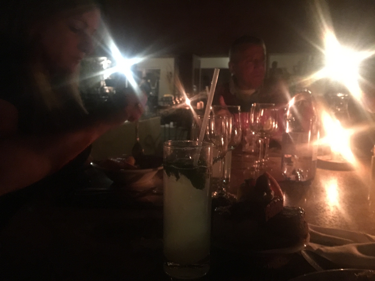 [14363] 2016_06_24_18_27_46_Africa_iPhone_6_Plus_IMG_3654_06852.jpg