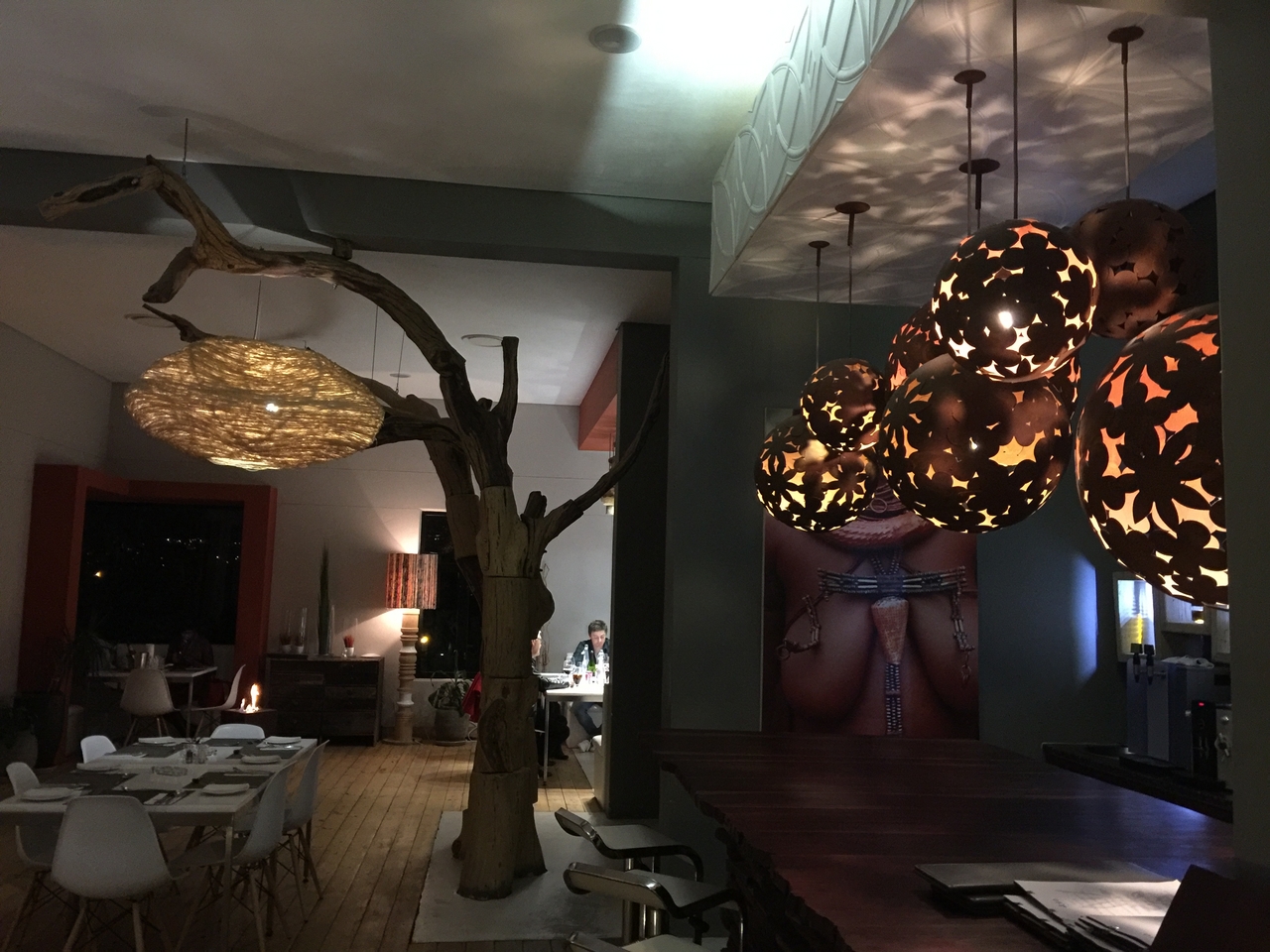 [16673] 2016_06_26_18_27_40_Africa_iPhone_6_Plus_IMG_3736_00339.jpg