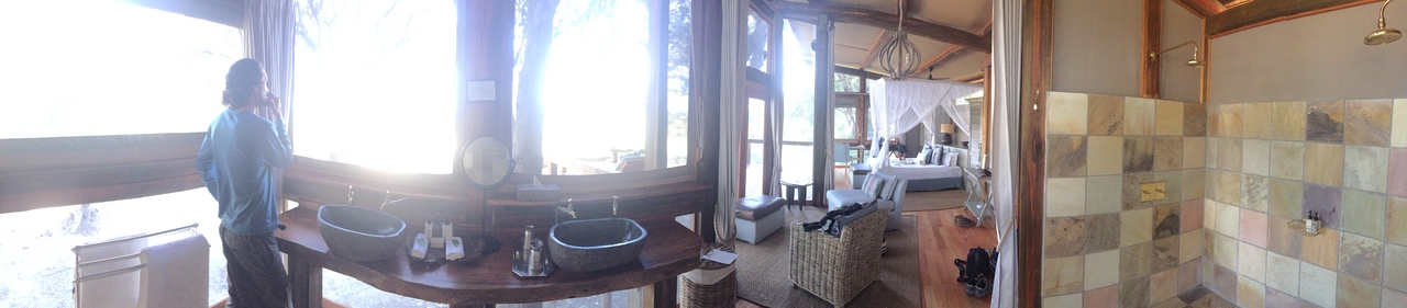 [27063] 2016_07_01_14_05_10_Africa_iPhone_6_Plus_IMG_4083_07104.jpg