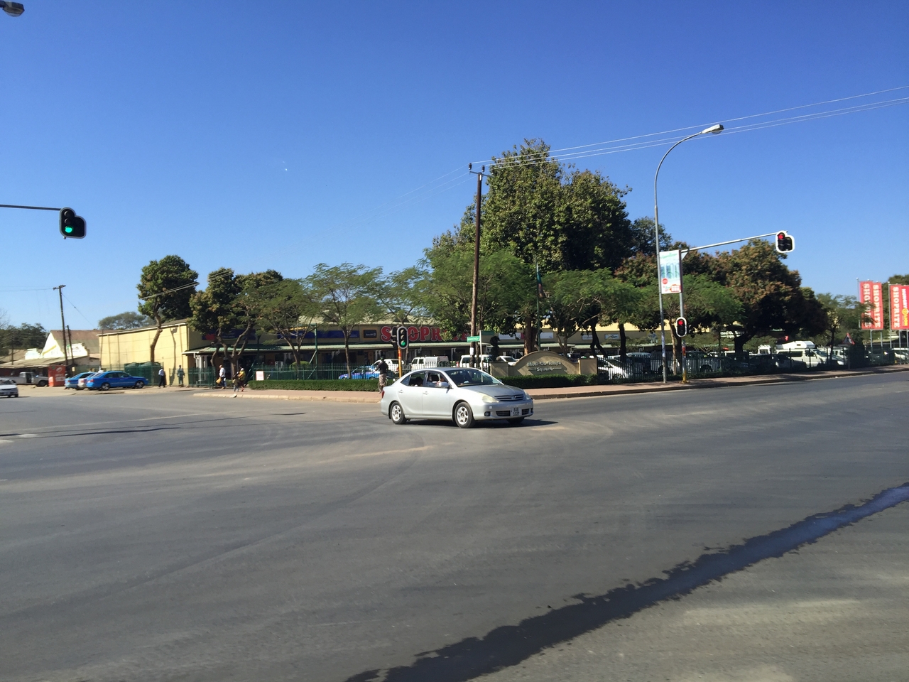 [34479] 2016_07_05_10_57_34_Africa_iPhone_6_Plus_IMG_5030_00854.jpg