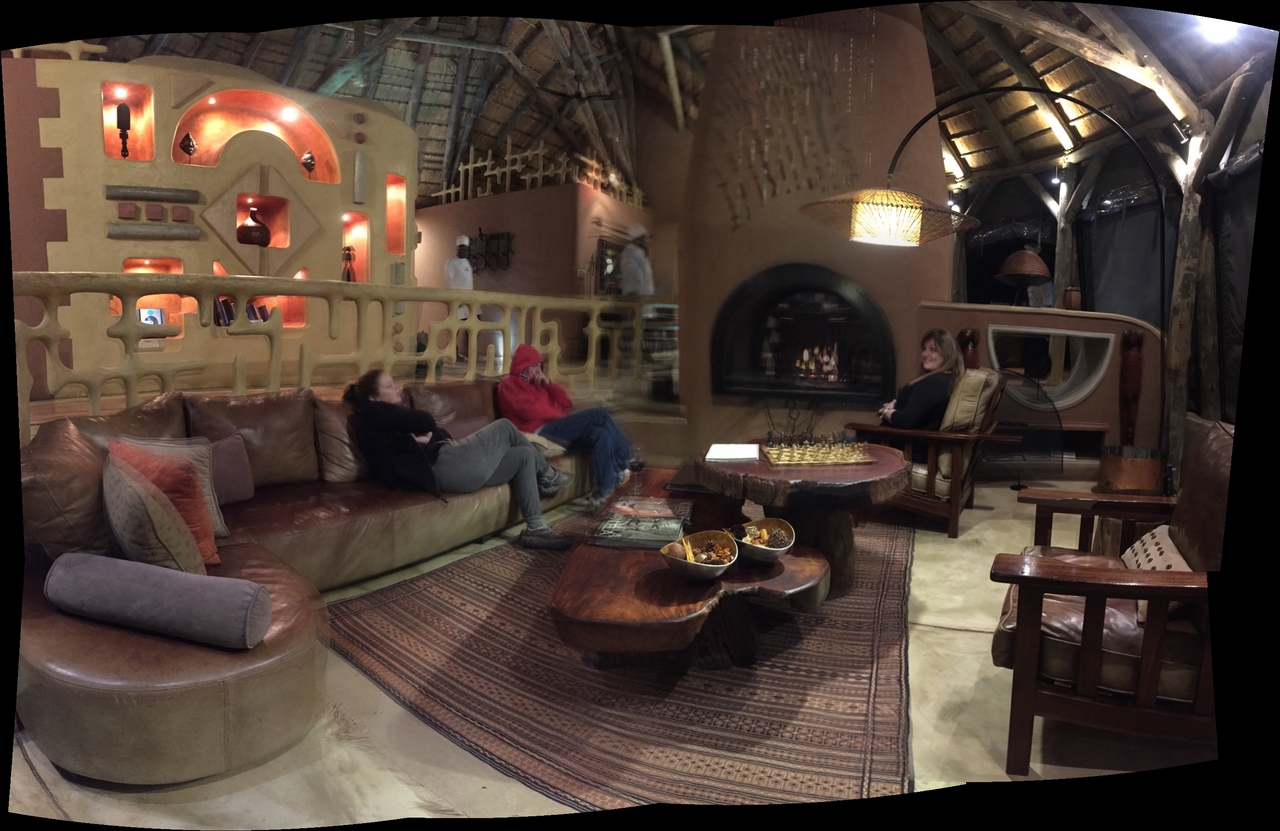 [34573] 2016_08_07_18_20_41-04_00_Africa_Other_Cameras_IMG_7567_02505.jpg