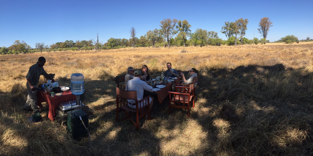 [34767] 2016_08_07_19_23_44-04_00_Africa_Other_Cameras_IMG_4971_00320.jpg