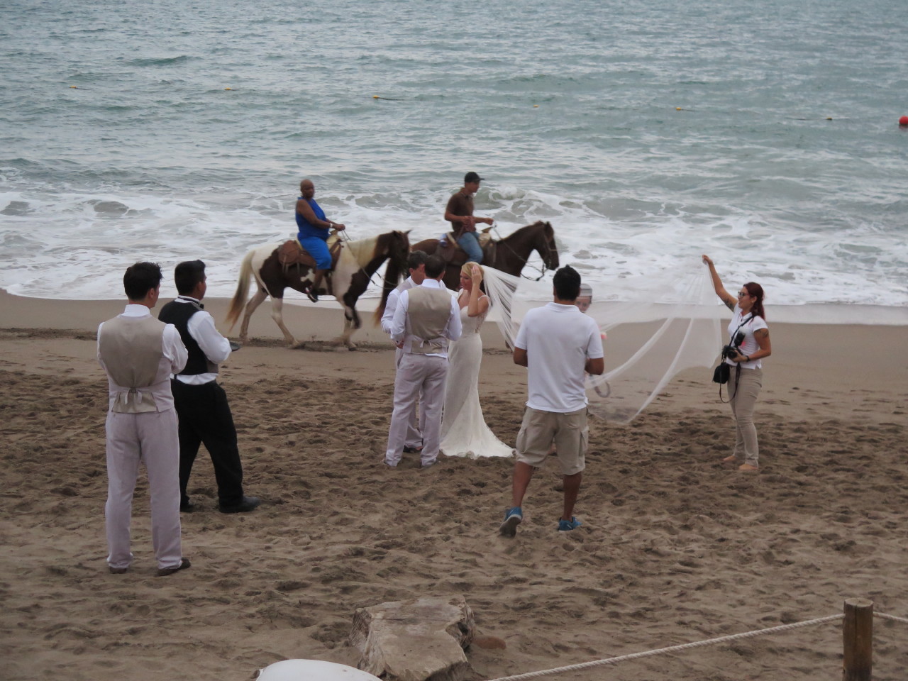 The Wedding of Kate and Ken | Puerto Vallarta, Mexico | Fri, 30 Dec 2016 | 7:32:42 PM The Wedding of Kate and Ken | Puerto Vallarta, Mexico | Fri, 30 Dec 2016 | 7:32:42 PM