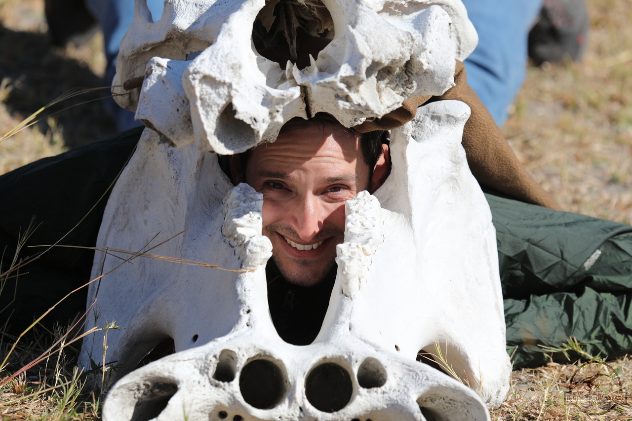 [714] 2019_06_20_15_39_50_Africa_Canon_EOS_5D_Mark_IV_IMG_0001191_00335.jpg