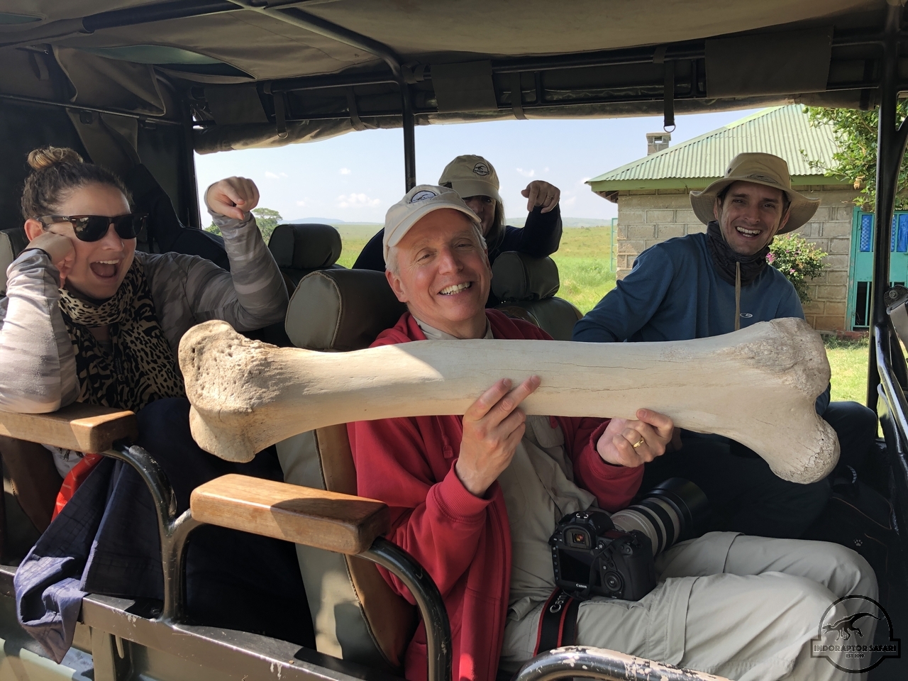 [888] 2019_06_29_10_54_39_Africa_iPhone_X_IMG_4292_00366.jpg