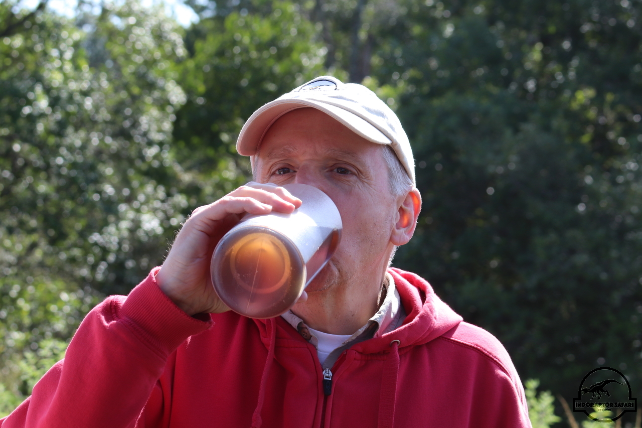 [947] 2019_07_01_08_56_05_Africa_Canon_EOS_77D_IMG_2529_00174.jpg