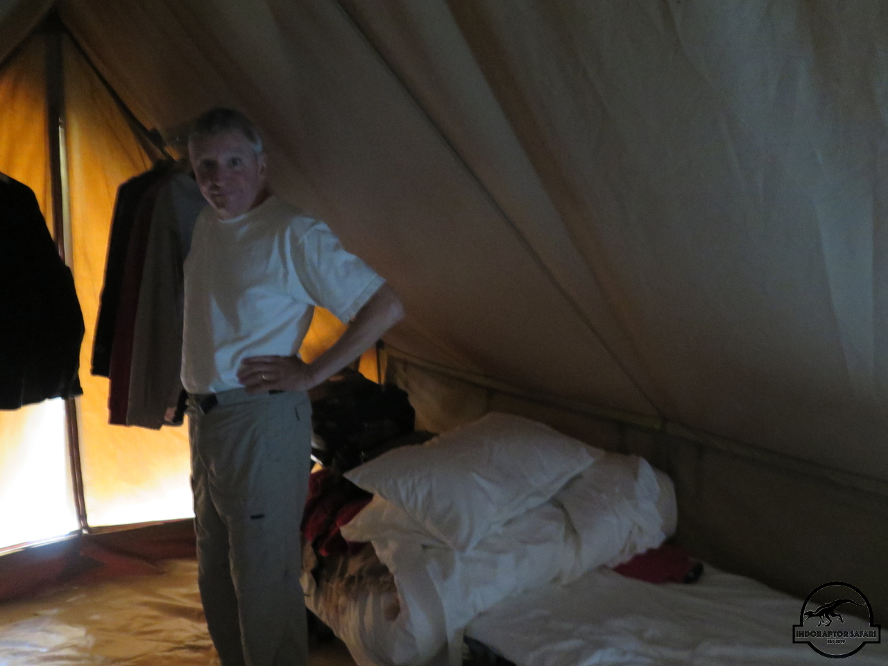 [963] 2019_07_02_00_17_47_Africa_Canon_PowerShot_G16_IMG_0006_00133.jpg