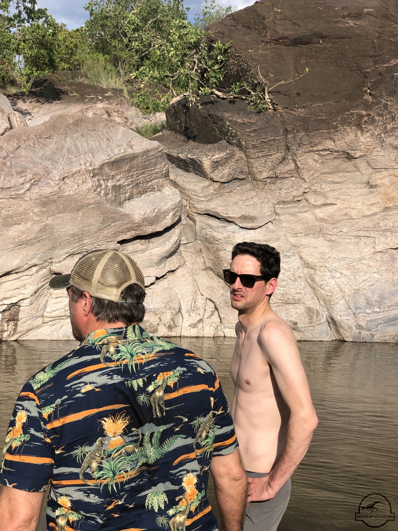 [968] 2019_07_02_16_50_12_Africa_iPhone_X_IMG_4467_00381.jpg